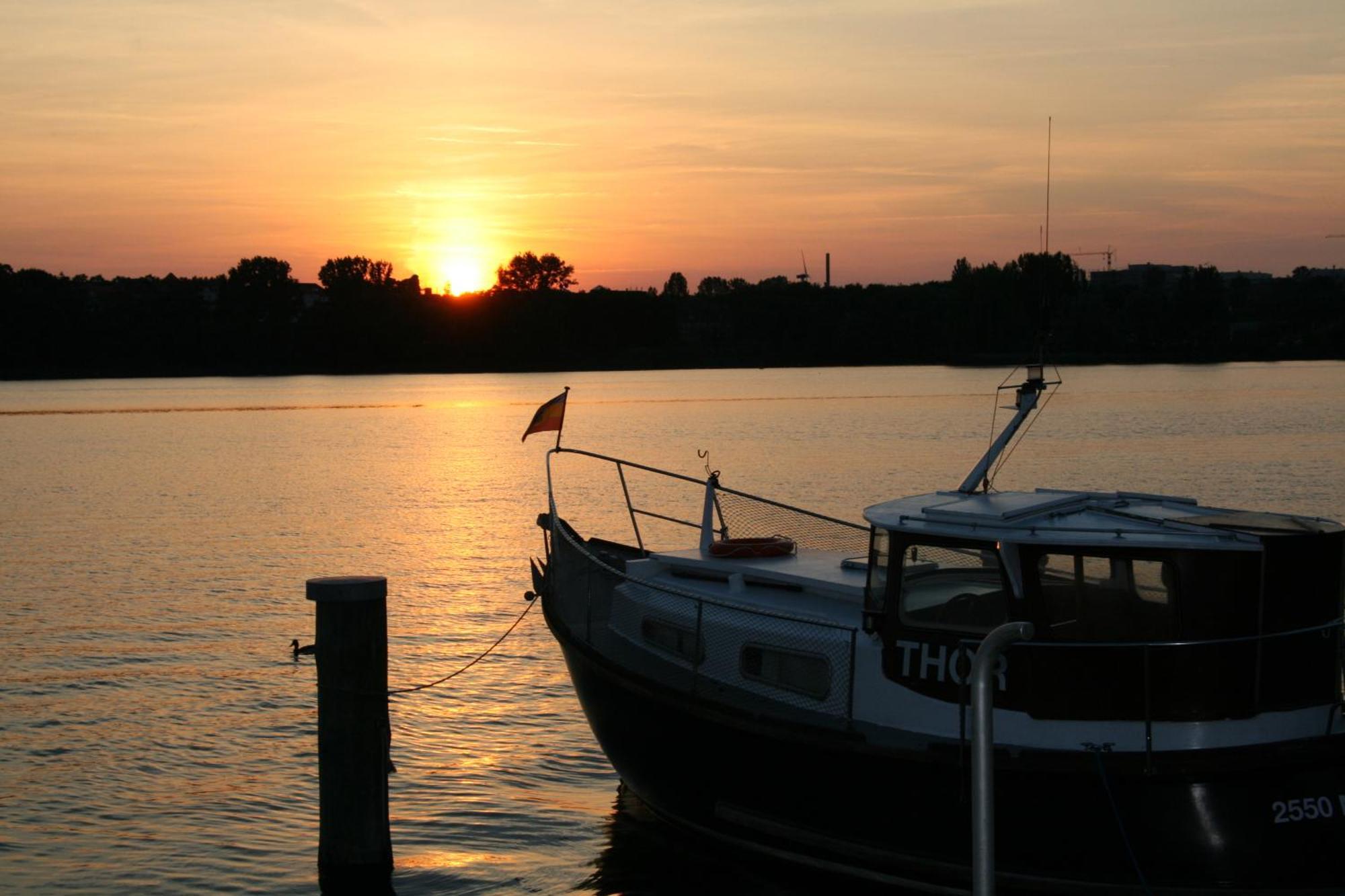 Hotel Speicher Am Ziegelsee Schwerin  Bagian luar foto