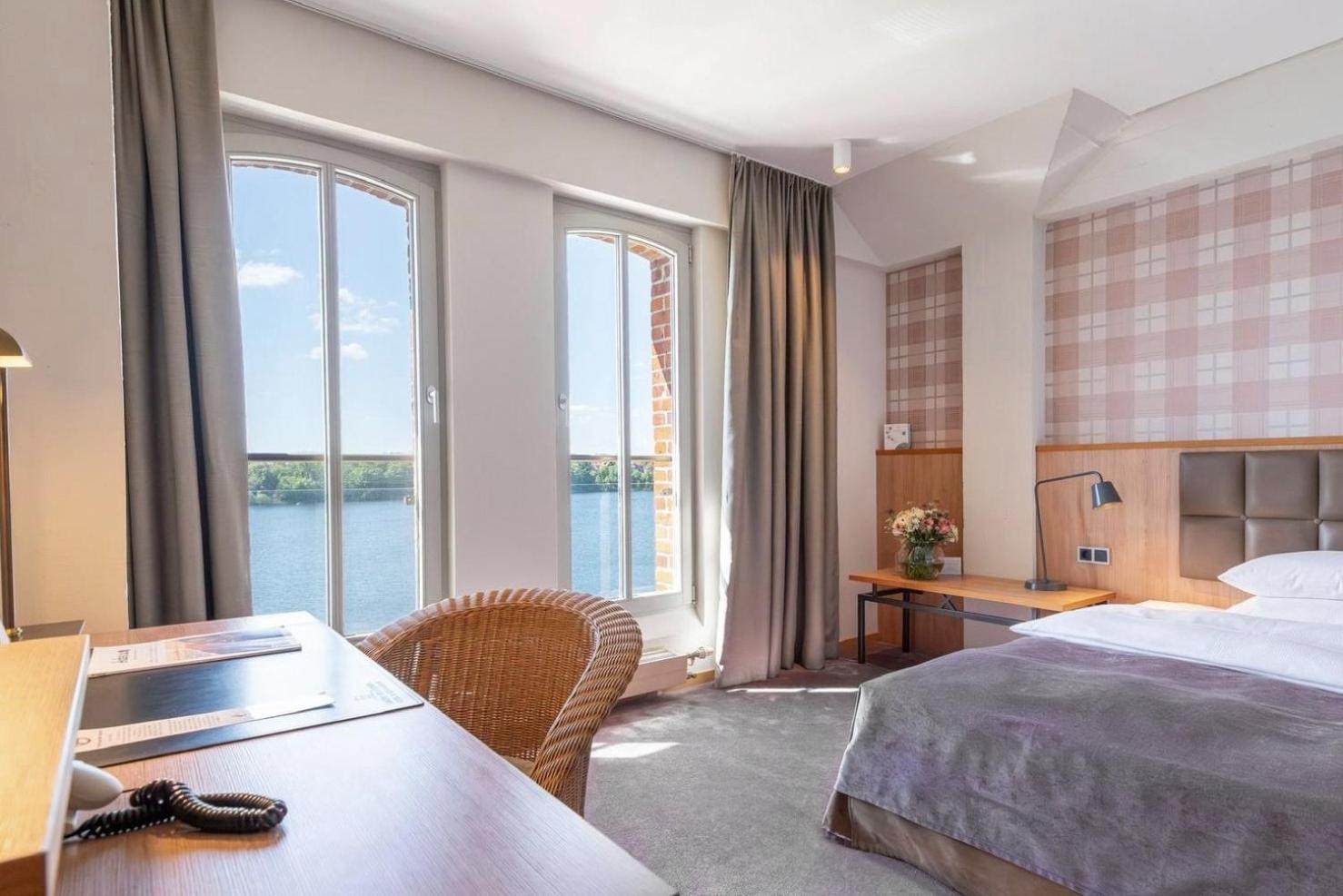 Hotel Speicher Am Ziegelsee Schwerin  Bagian luar foto